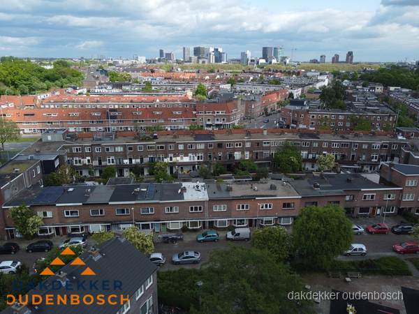 Luchtfoto van daken in woonwijk Oudenbosch Luchtfoto van daken in woonwijk Oudenbosch