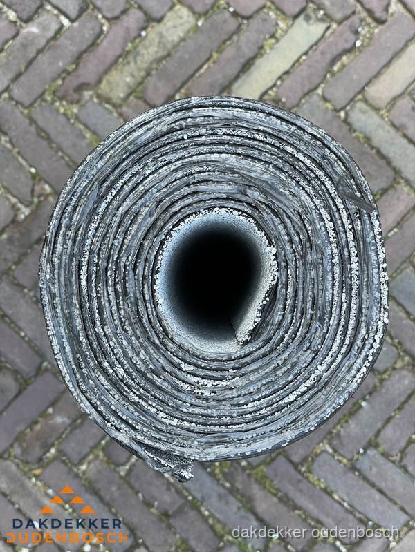 Rol EPDM dakbedekking materiaal voor plat dak in Oudenbosch Rol EPDM dakbedekking materiaal voor plat dak in Oudenbosch
